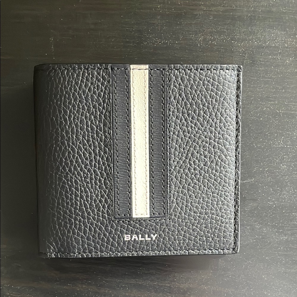 BALLY Ribbon Wallet in Black Leather (brand new - unused)